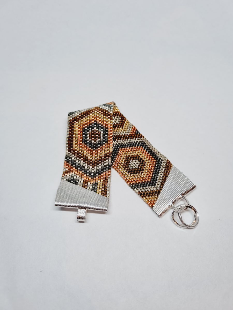 Pulsera en Miyuki con broche de plata
