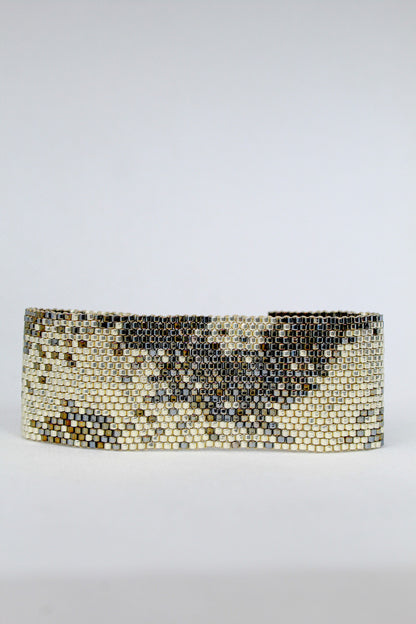 Pulsera en Miyuki con broche de plata